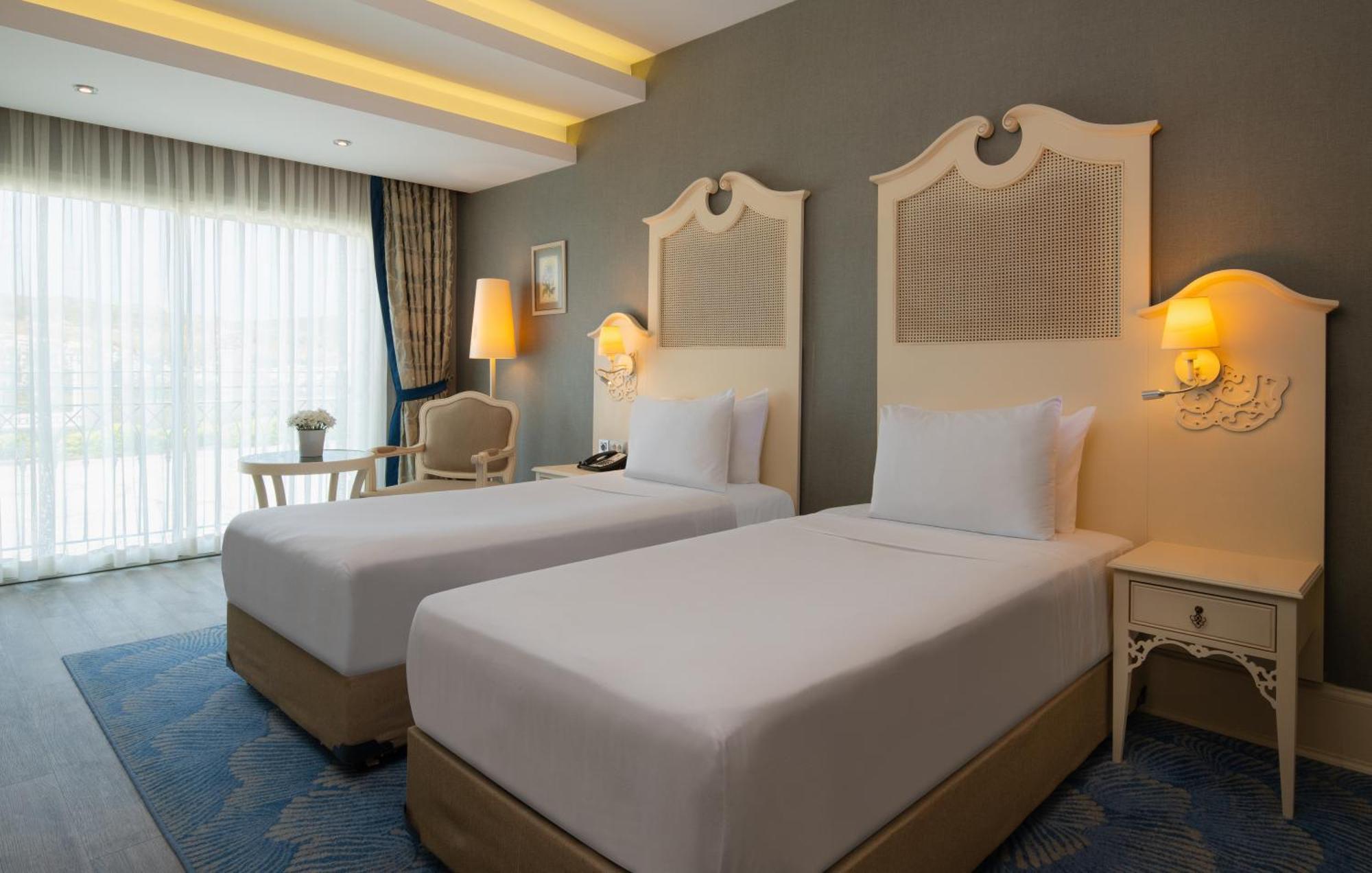 Dolce By Wyndham Cesme Alacati Exterior photo