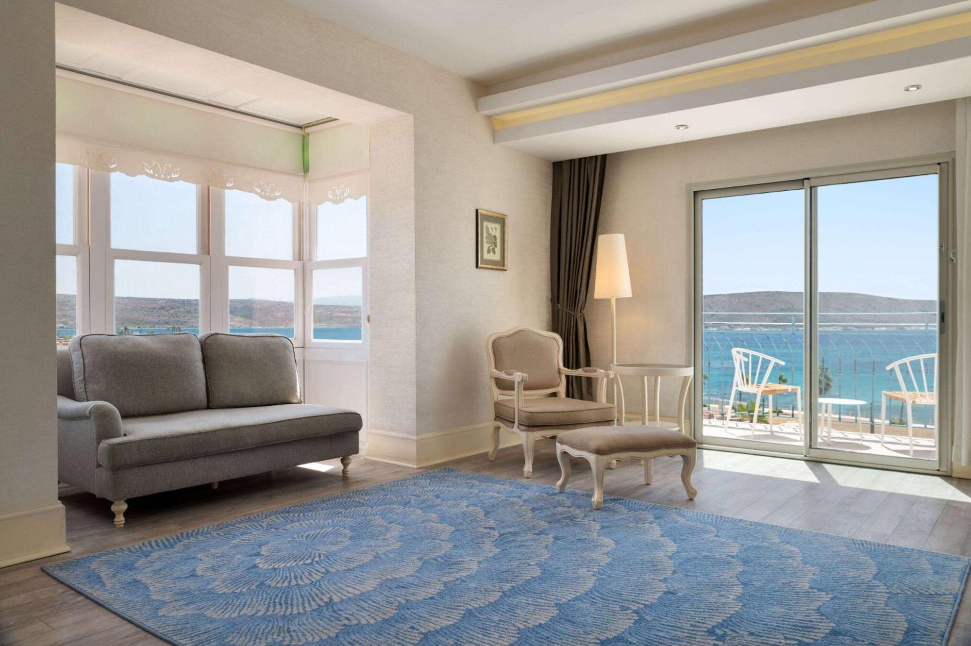 Dolce By Wyndham Cesme Alacati Exterior photo